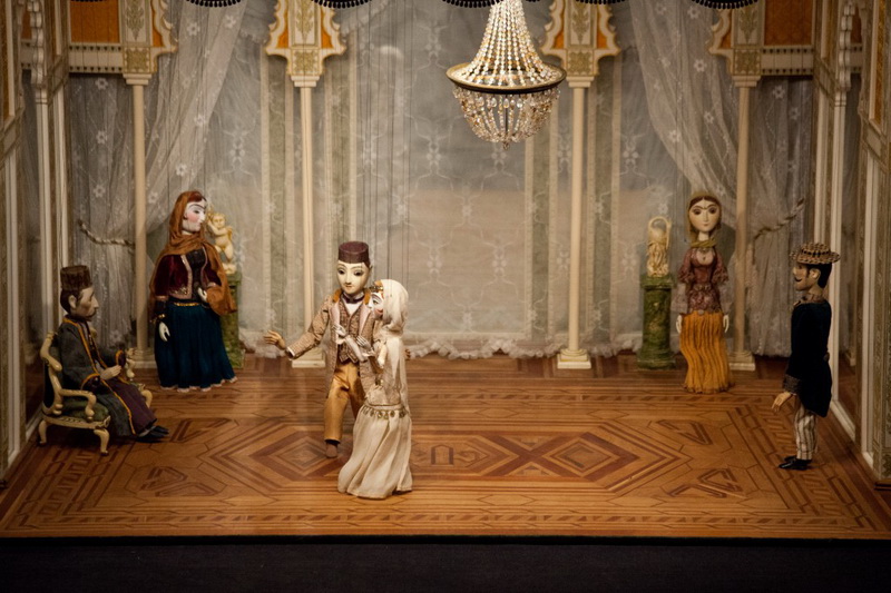 Bakı Marionet Teatrı “İpək Yolu” festivalında “Arşın mal alan” tamaşasını göstərmişdir - FOTO