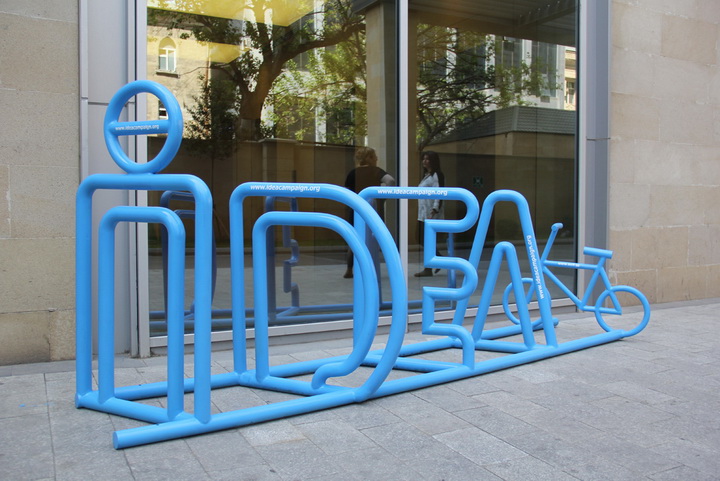 IDEA продолжает устанавливать велосипедные стоянки в Баку - ФОТО