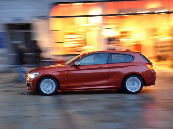 Появились первые фото "заряженной" BMW М135i - ФОТО