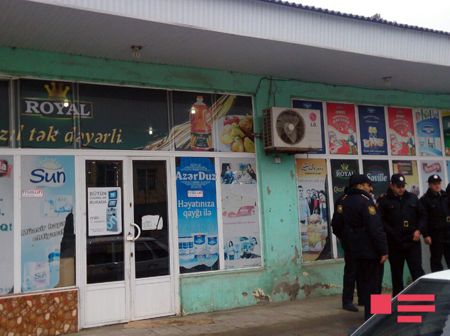 Необычная кража в Худате: из магазина утащили платежный терминал - ФОТО