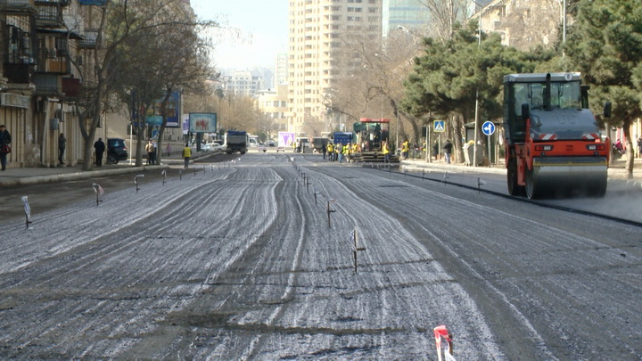 Ехать по этой центральной дороге в Баку станет еще удобнее - ФОТО