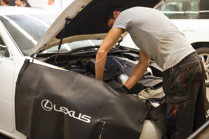 Пярвиз Кафарлы: "Lexus Baku проводит большую кампанию и объявляет скидки на некоторые модели" - ФОТО