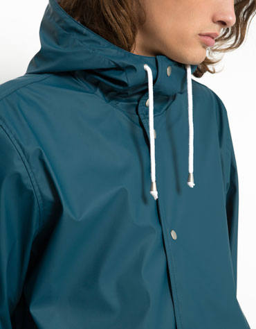Выбираем мужскую куртку на весну: 7 вариантов от 40 до 150 AZN