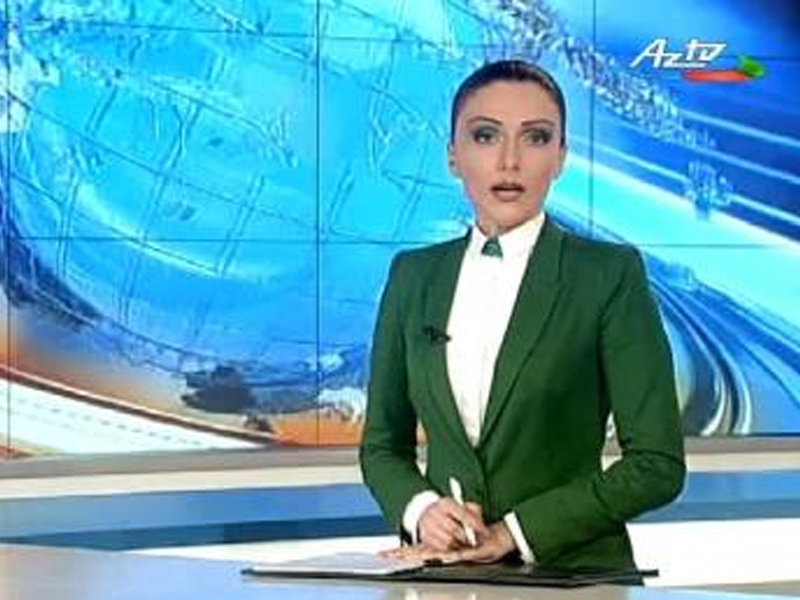 Вести уволили. AZTV 1999. AZTV ведущие. AZTV прямой эфир. Гусейнова ведущая в AZTV.